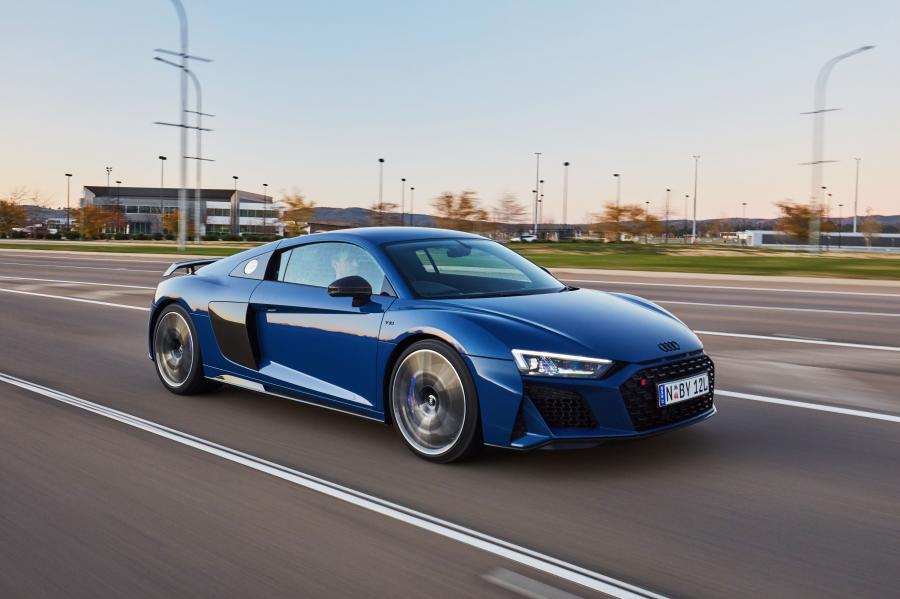 Audi R8 V10 Performance 2020 года  (AU) (фото 12 из 36)